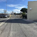 3 Personnes Cap D'agde Ct180-199
