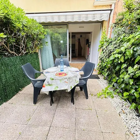 Appartement 3 Personnes Cap D'agde Ct180-199 *