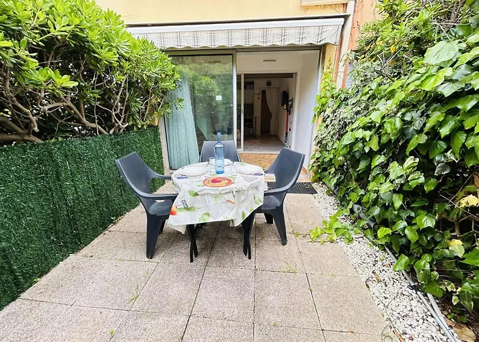 Appartement 3 Personnes Cap D'agde Ct180-199 *